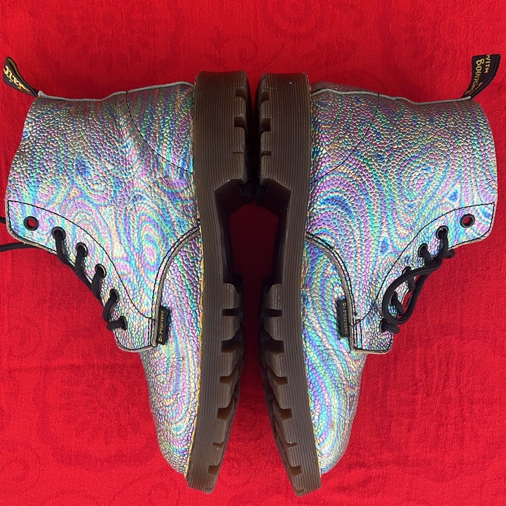 🏴󠁧󠁢󠁥󠁮󠁧󠁿 Vintage Dr. Martens MIE Rare Colorful Iridescent Ankle Boots UK 2 - Picture 9 of 17